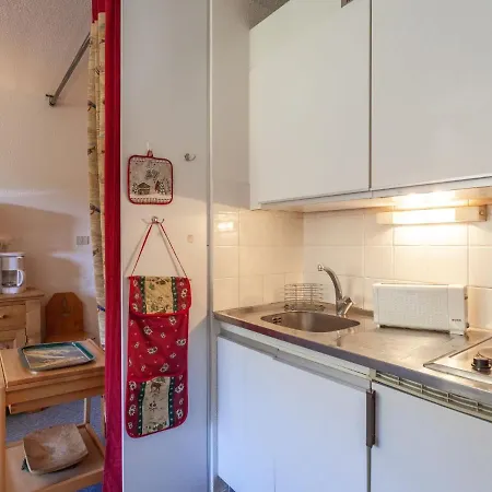 Vostok Zodiaque-15 By Interhome Appartement *